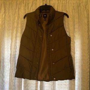 Gap vest